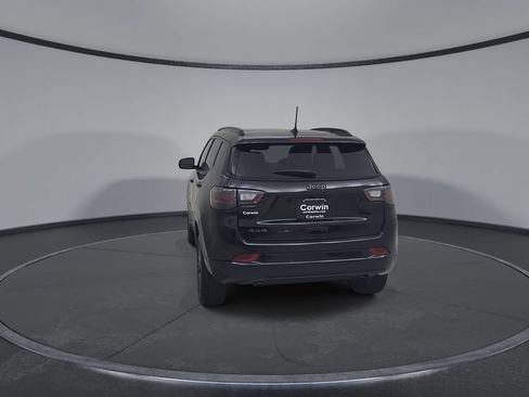 Used 2023 Jeep Compass High Altitude AWD/4WD image 14
