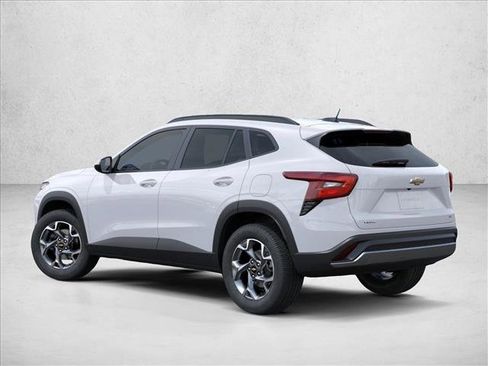 New 2026 Chevrolet Trax LT FWD image 4