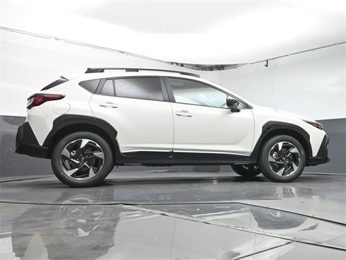 New 2025 Subaru Crosstrek 2.5i Limited w/ Crosstrek Mirror Package image 16