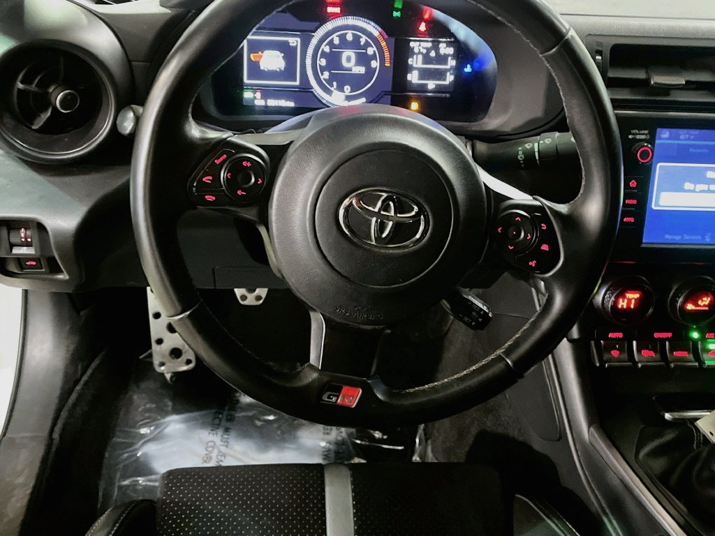 Used 2024 Toyota GR86 Premium w/ Performance Package RWD image 11