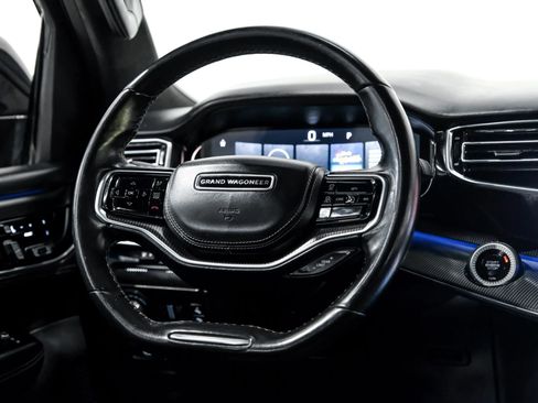 Used 2022 Jeep Grand Wagoneer Series II image 19
