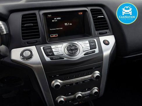 Used 2011 Nissan Murano LE w/ Navigation Pkg image 5