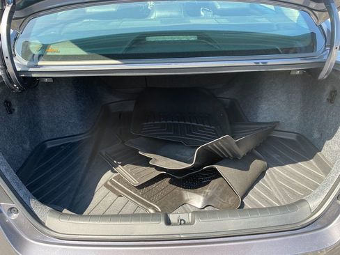 Used 2020 Honda Accord Touring image 25