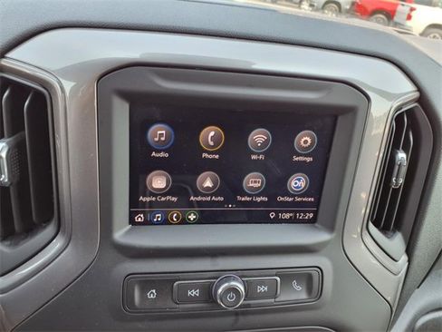 Used 2024 Chevrolet Silverado 1500 Custom image 6