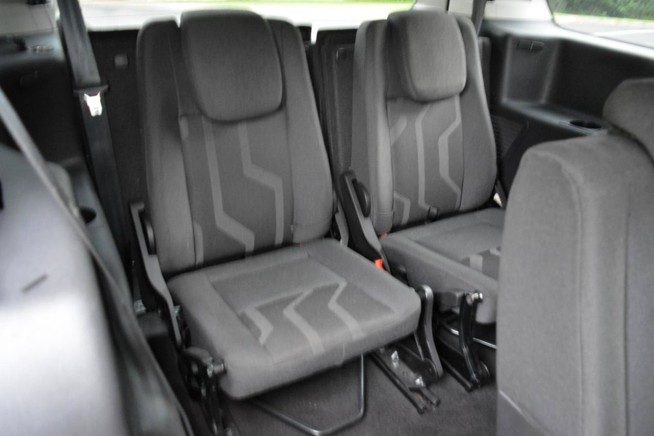 Used 2015 Ford Transit Connect XLT FWD image 16