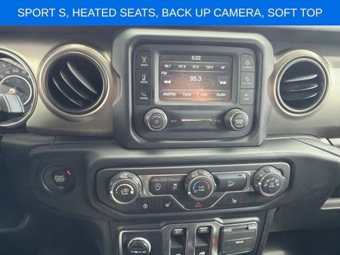 Used 2019 Jeep Wrangler Sport AWD/4WD image 10