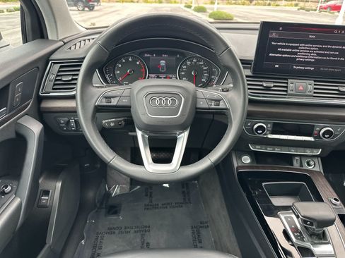 Used 2023 Audi Q5 2.0T Premium AWD/4WD image 14