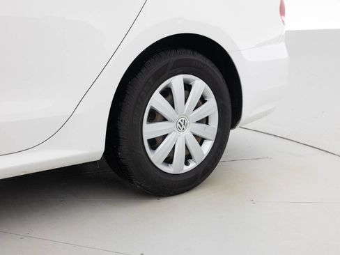 Used 2012 Volkswagen Passat 2.5 S image 19