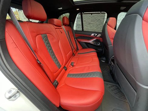 Used 2021 BMW X5 M w/ Competition Package AWD/4WD image 52