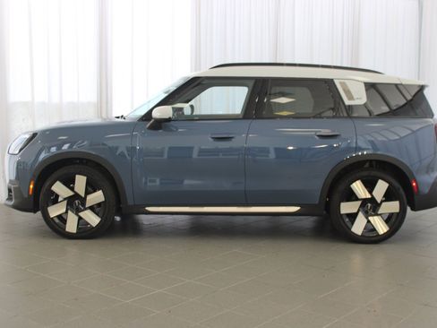 New 2026 MINI Cooper Countryman S image 2