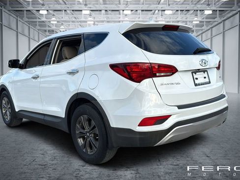 Used 2017 Hyundai Santa Fe Sport FWD image 3
