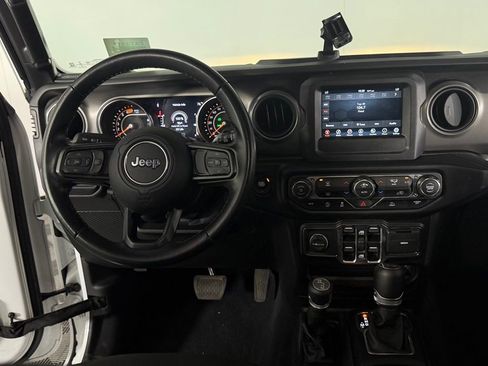 Certified 2022 Jeep Wrangler Unlimited Sport AWD/4WD image 13