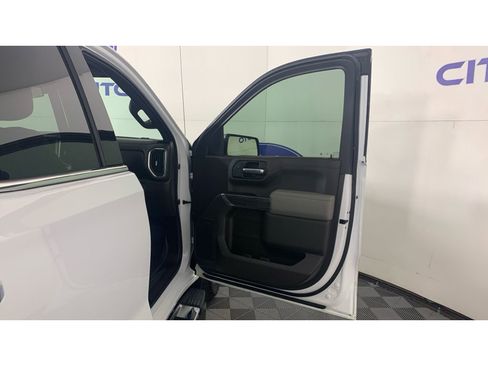 Used 2022 Chevrolet Silverado 1500 LTZ image 31