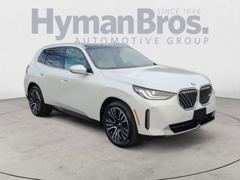 Used 2025 BMW X3 xDrive30i w/ Premium Package image 1