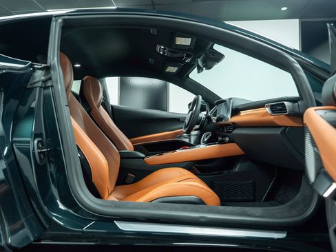 Used 2025 Lotus Emira image 42