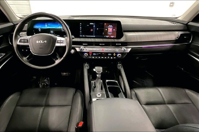 Used 2023 Kia Telluride SX FWD image 17
