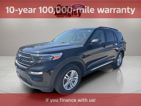 Used 2022 Ford Explorer XLT w/ Equipment Group 202A AWD/4WD image 7