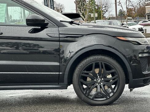 Used 2019 Land Rover Range Rover Evoque HSE Dynamic image 36