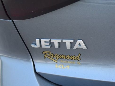 Used 2015 Volkswagen Jetta Sport FWD image 13