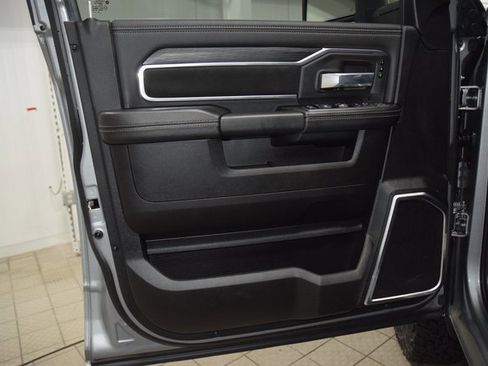 Used 2024 RAM 3500 Laramie w/ Night Edition image 42