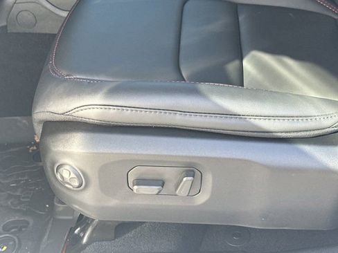 New 2026 Jeep Wrangler Unlimited Rubicon w/ Safety Group image 10