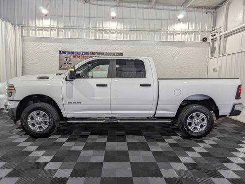 Used 2025 RAM 2500 Big Horn AWD/4WD image 2