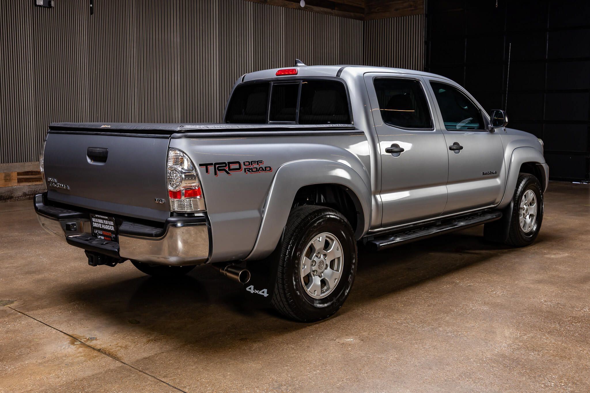 Used 2015 Toyota Tacoma 4x4 Double Cab w/ TRD Off-Road Package image 9
