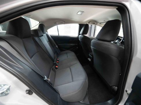Used 2023 Toyota Corolla LE image 24