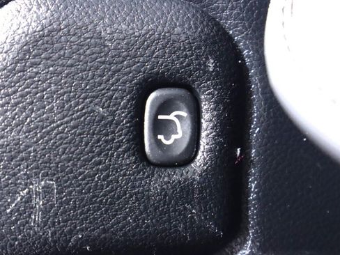 Used 2018 Jeep Grand Cherokee Limited image 35