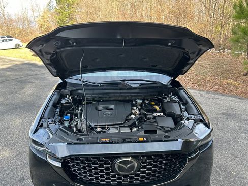 New 2025 MAZDA CX-5 Carbon Edition image 13