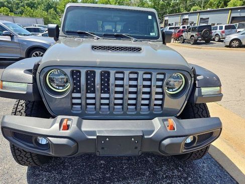 Used 2021 Jeep Gladiator Mojave AWD/4WD image 2