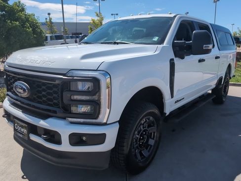 Used 2024 Ford F250 XL w/ STX Appearance Package AWD/4WD image 3