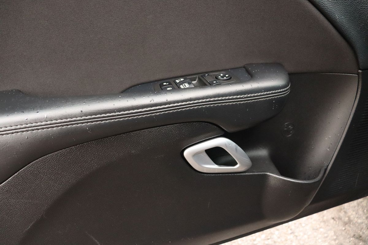 Used 2022 Dodge Challenger R/T RWD image 18