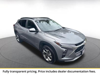 Used 2025 Chevrolet Trax LT w/ LT Convenience Package