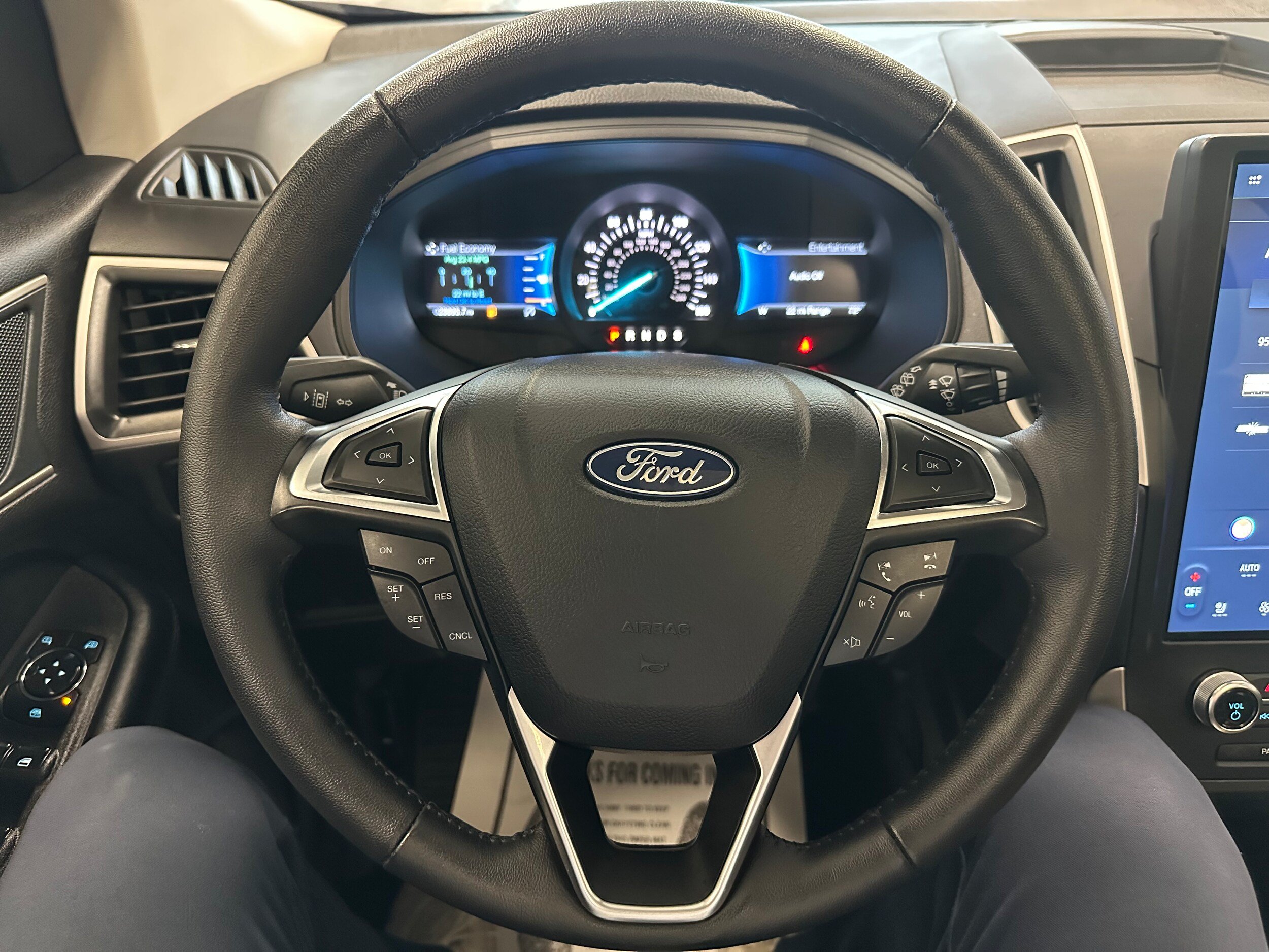 Used 2024 Ford Edge SEL w/ Convenience Package AWD/4WD image 22