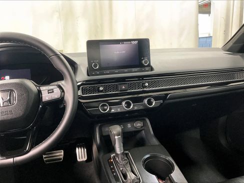 Used 2026 Honda Civic Sport image 18