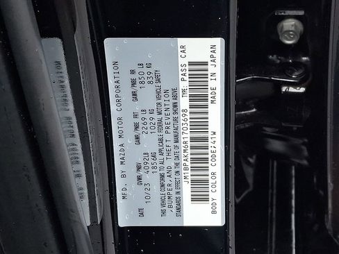 Used 2024 MAZDA MAZDA3 s image 27