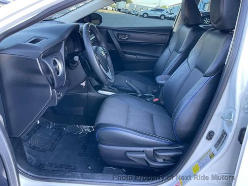 Used 2017 Toyota Corolla SE w/ Carpet Mat Package (TMS) FWD image 7