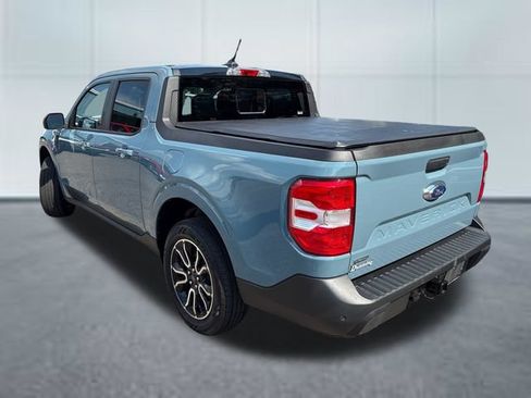 Used 2022 Ford Maverick Lariat w/ Lariat Luxury Package FWD image 2
