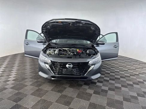 Certified 2024 Nissan Sentra SV FWD image 11