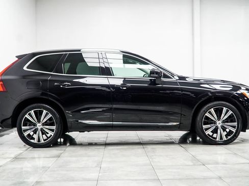 Used 2023 Volvo XC60 B5 Plus w/ Protection Package Premier FWD image 6