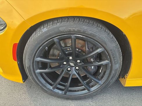 Used 2018 Dodge Charger R/T image 14