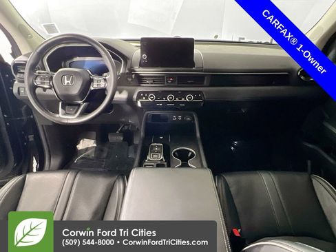 Used 2023 Honda Pilot Elite image 7