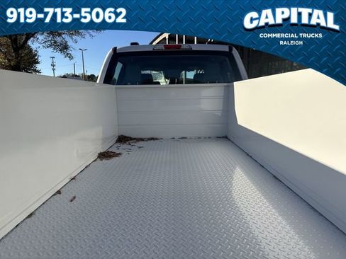 New 2026 Ford F250 XL w/ XL Chrome Package image 16