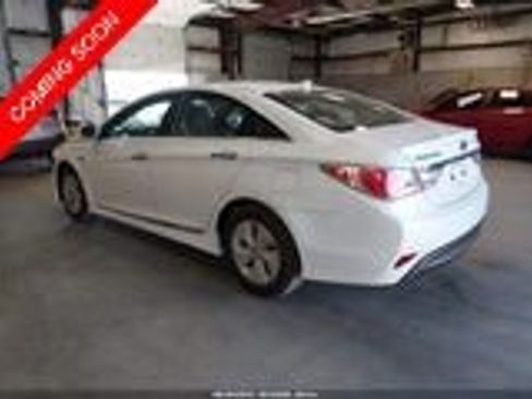 Used 2015 Hyundai Sonata Hybrid FWD image 3