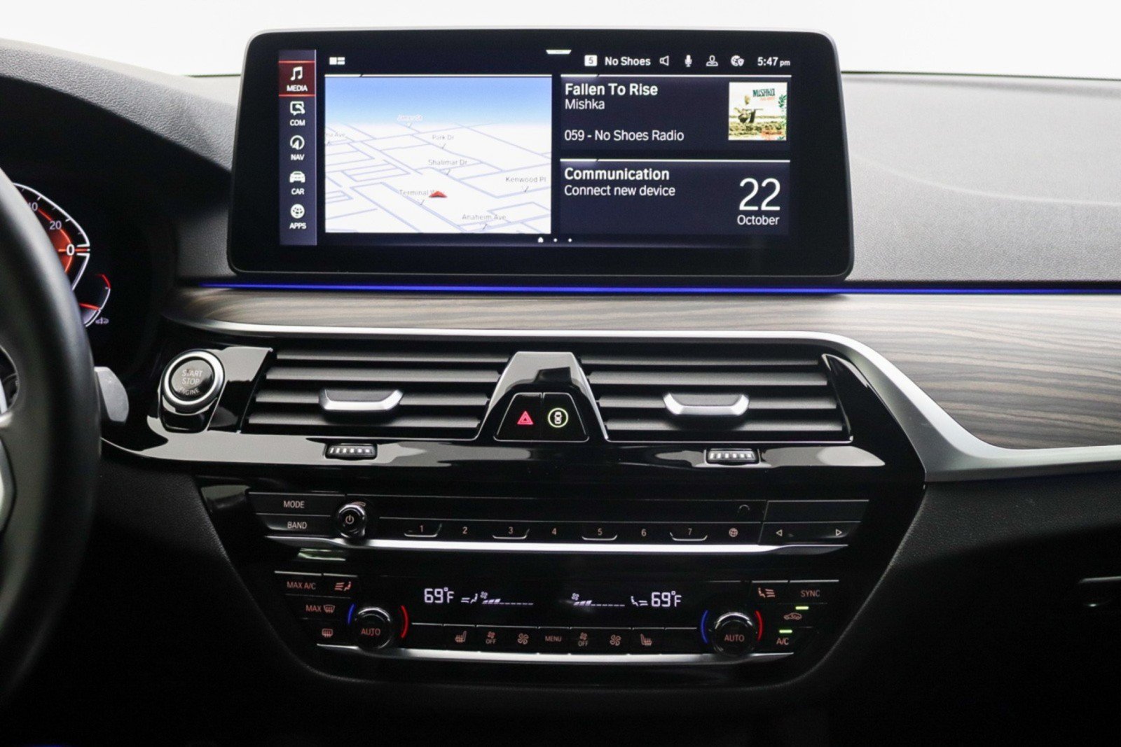 Used 2021 BMW 540i w/ Executive Package RWD image 16
