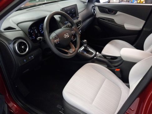 Used 2023 Hyundai Kona SEL AWD/4WD image 4