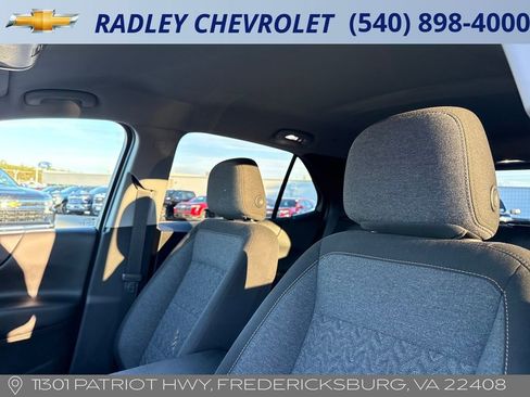 Certified 2024 Chevrolet Equinox LT w/ LPO, Floor Liner Package image 12