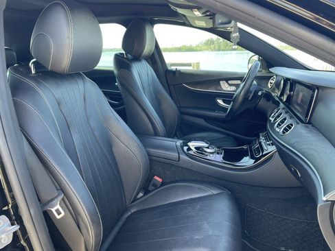 Used 2017 Mercedes-Benz E 300 image 7