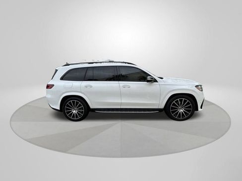 Used 2024 Mercedes-Benz GLS 450 4MATIC image 8